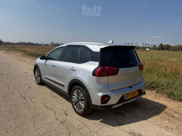 קיה נירו פלוס