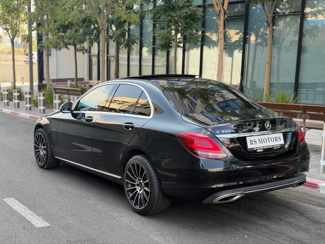 מרצדס-בנץ C-class