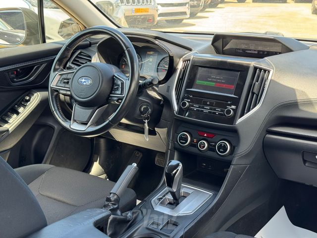 סובארו XV