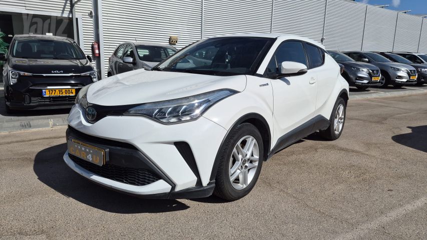 מודעת רכב טויוטה C-HR