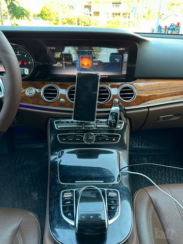 מרצדס-בנץ E-class