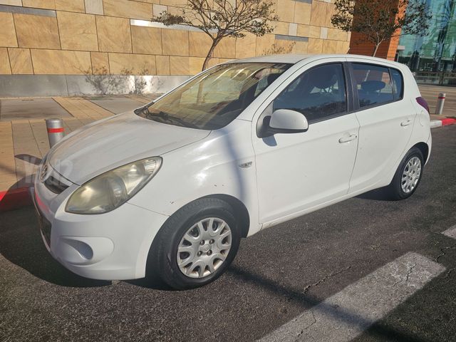 יונדאי i20