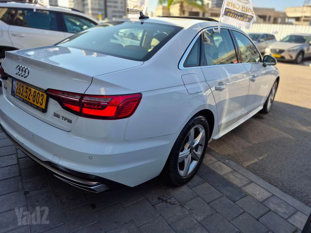 אאודי A4