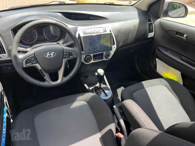 יונדאי i20
