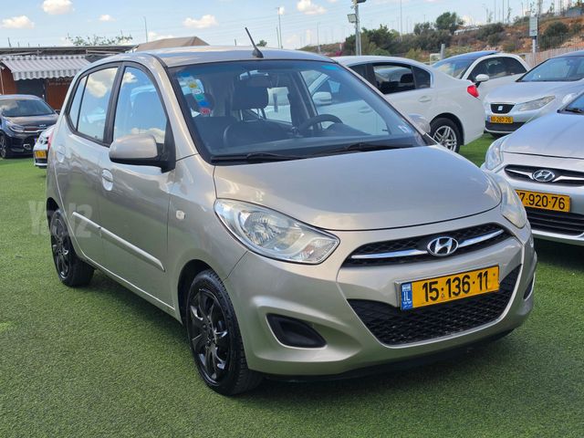 יונדאי i10