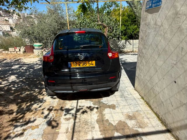 ניסאן ג'וק