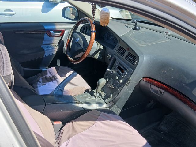 וולוו S60