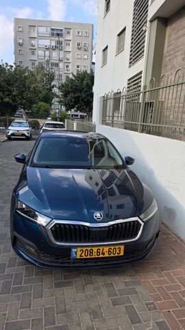 סקודה אוקטביה
