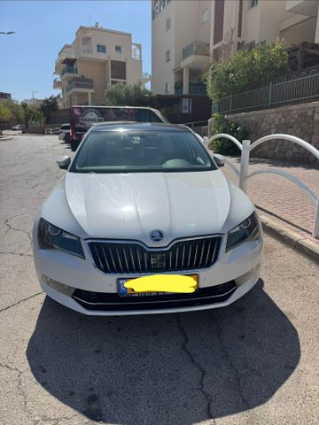 מודעת רכב סקודה סופרב