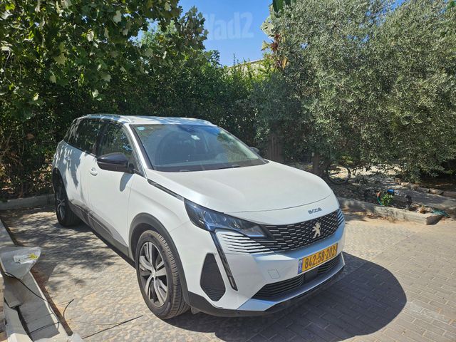 מודעת רכב פיג'ו 5008