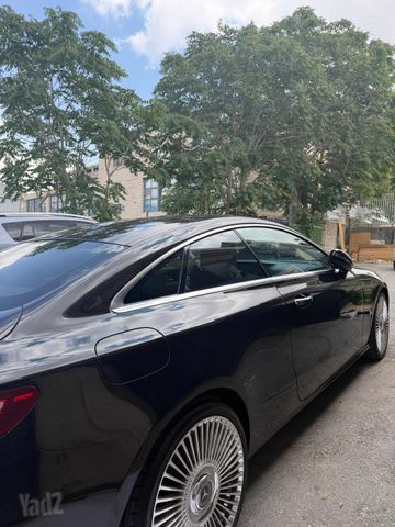 מודעת רכב מרצדס-בנץ E-class