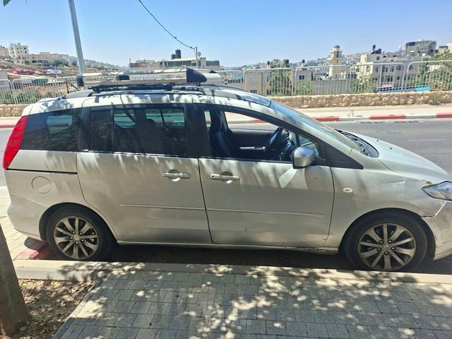 מודעת רכב מאזדה 5