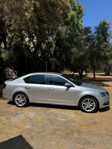 סקודה אוקטביה