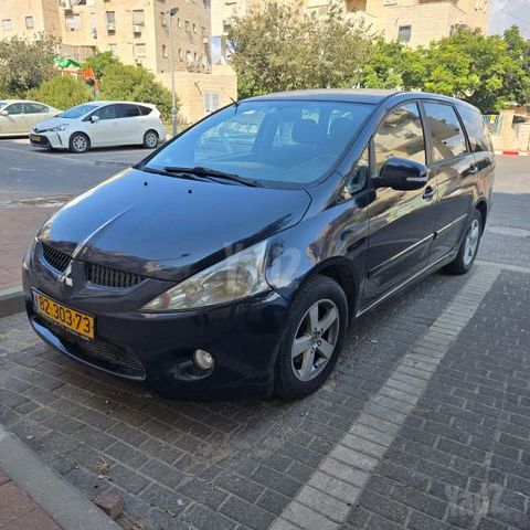 מודעת רכב מיצובישי גרנדיס