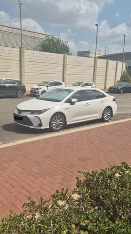 מודעת רכב טויוטה קורולה