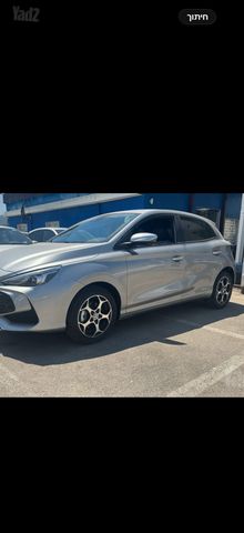 אם ג'י MG3