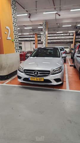מודעת רכב מרצדס-בנץ C-class