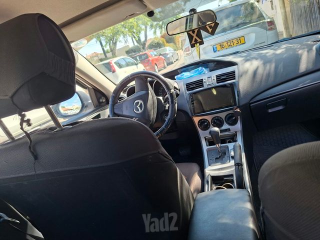 מאזדה 3