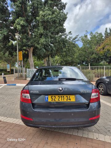 סקודה אוקטביה