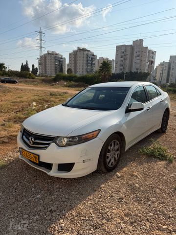 מודעת רכב הונדה אקורד