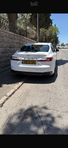 טויוטה קאמרי