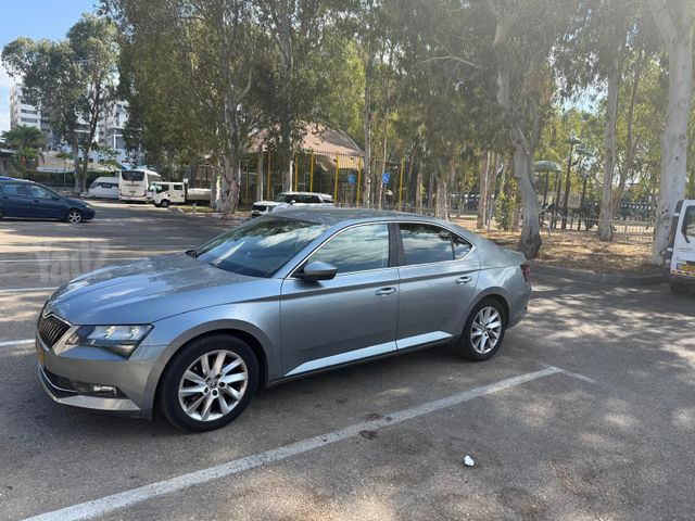 סקודה סופרב