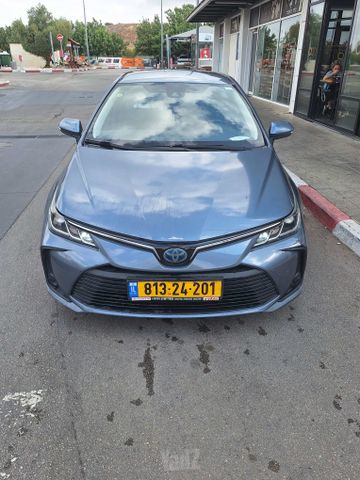 טויוטה קורולה
