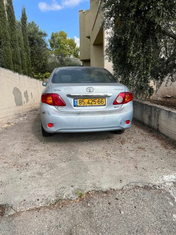 טויוטה קורולה