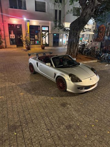 טויוטה MR 2
