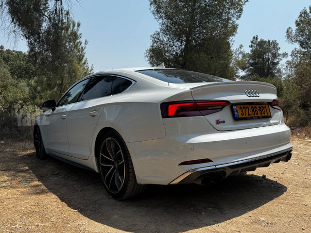 אאודי S5