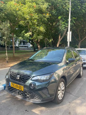 מודעת רכב סיאט ארונה