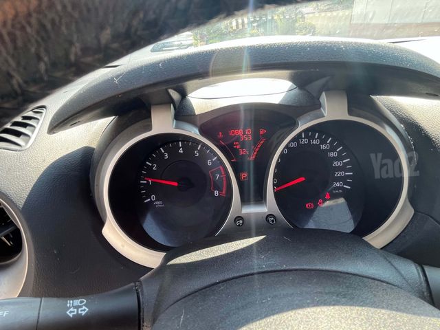 ניסאן ג'וק