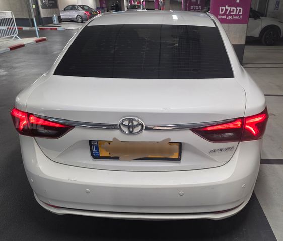 טויוטה אוונסיס