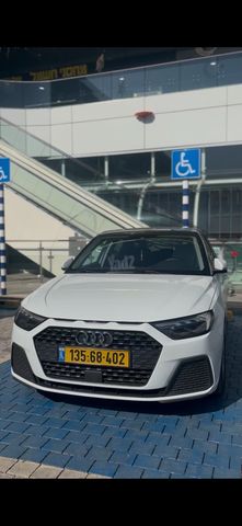 מודעת רכב אאודי A1