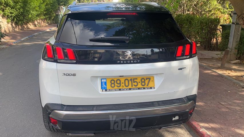 פיג'ו 3008