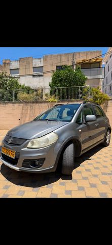 סוזוקי SX4