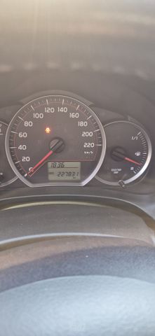 טויוטה יאריס
