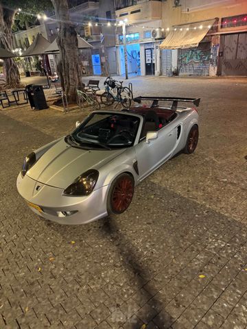 טויוטה MR 2