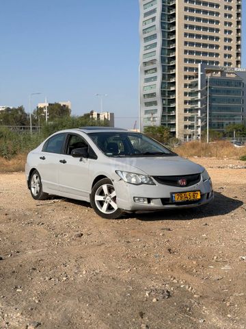 הונדה סיוויק
