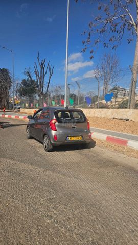 קיה פיקנטו