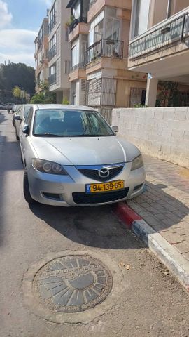 מאזדה 3