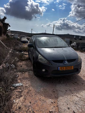 מיצובישי גרנדיס