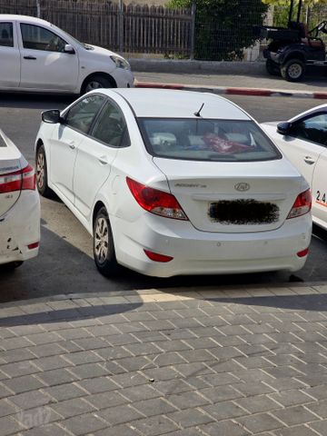 מודעת רכב יונדאי אקסנט i25