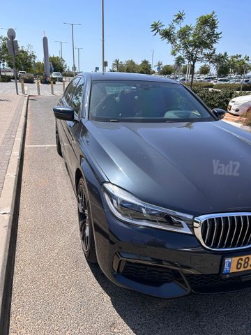 מודעת רכב ב מ וו סדרה 7