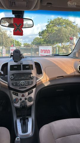 שברולט סוניק