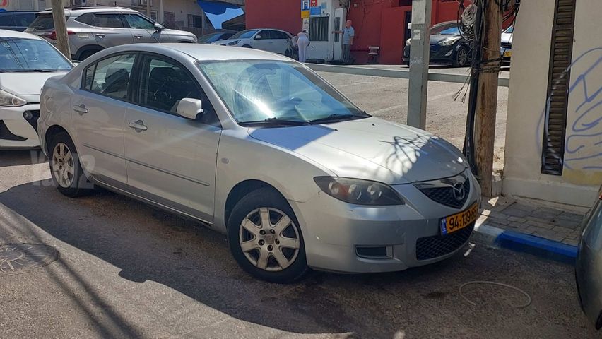 מאזדה 3