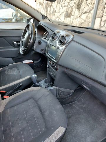 מודעת רכב דאצ'יה סנדרו