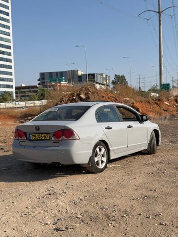 הונדה סיוויק
