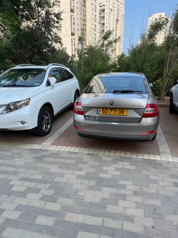 סקודה אוקטביה