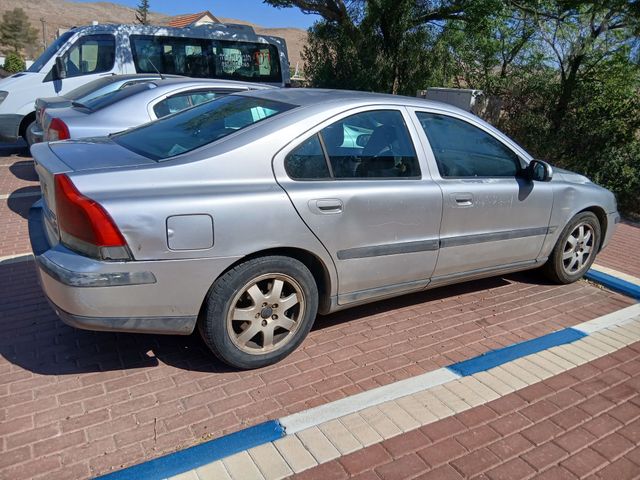 וולוו S60
